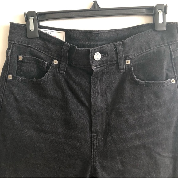 Gap black High Rise Mom jeans - Picture 3 of 6